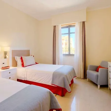 Tivoli Residences Victoria